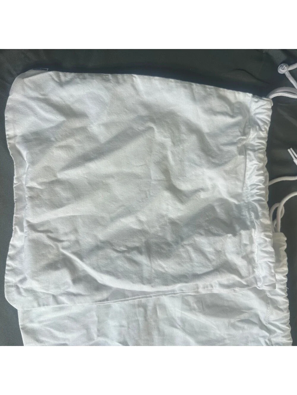 2 Vans Customs Drawstring Bag - Picture 4 of 11